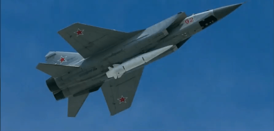 Kinzhal, armamento ruso