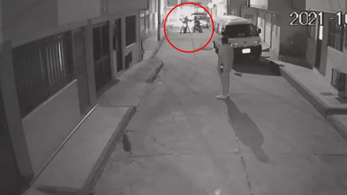 Foto: Robo de moto en Bogotá - Captura del video