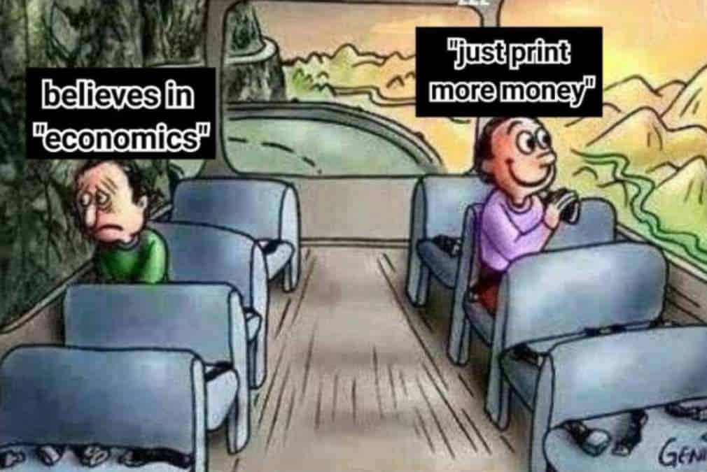 Meme en twitter por: @_poesy_ 