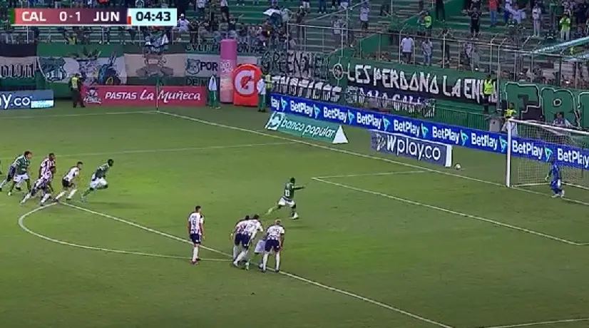 Polémica invasión en Cali-Junior