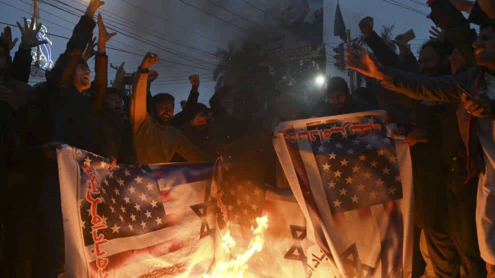 Irán amenaza con atacar a Israel y a los 'aliados' de EE.UU: Guardianes de la revolución