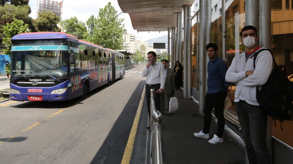 confirman más de 90.000 casos de coronavirus en Irán