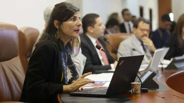 Irene Vélez llegaría como asesora a la ANI para impulsar temas de transición energética