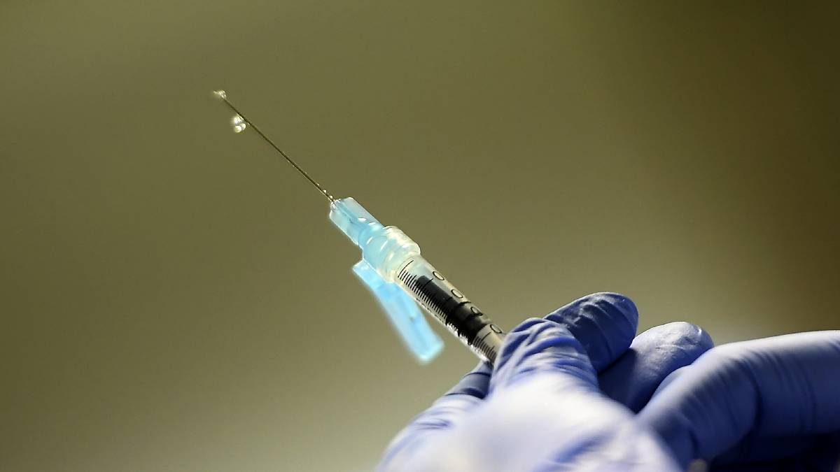 Italia demandará a Pfizer por retraso en la entrega de vacunas contra el covid-19