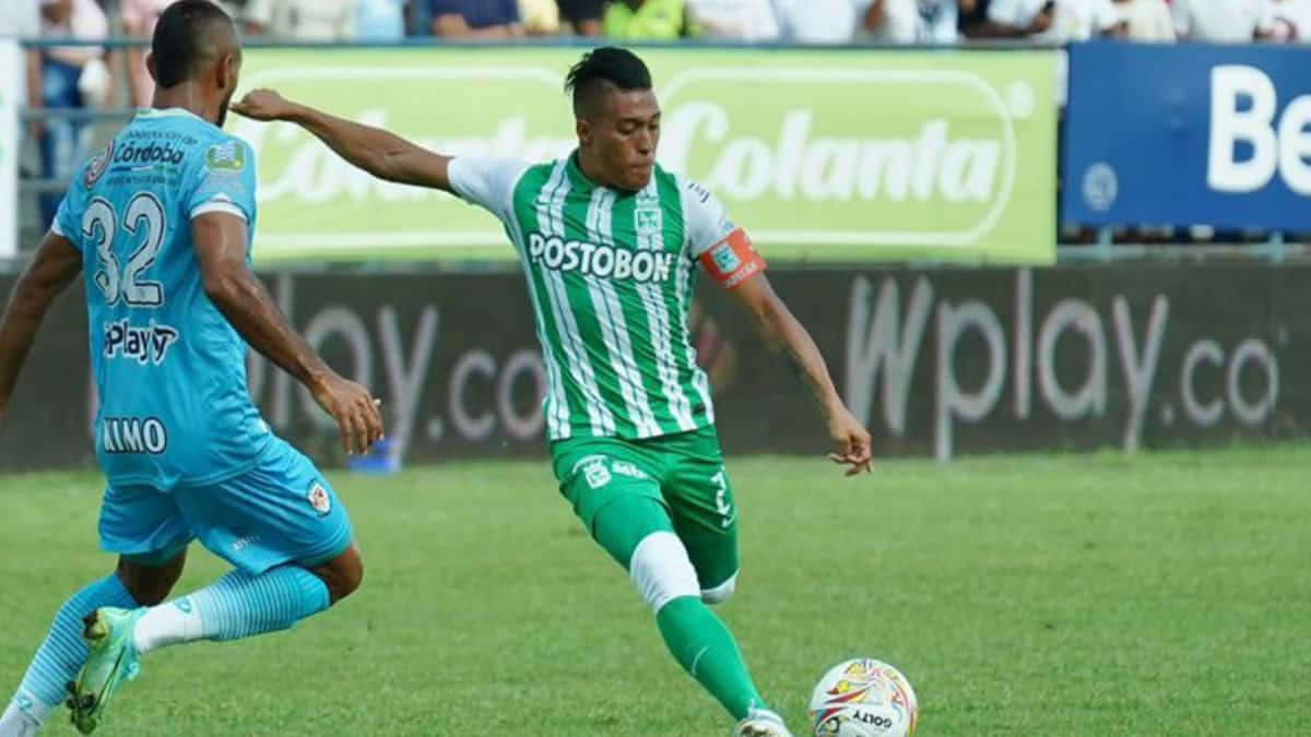 Sebastián Gómez (der.), capitán de Atlético Nacional.