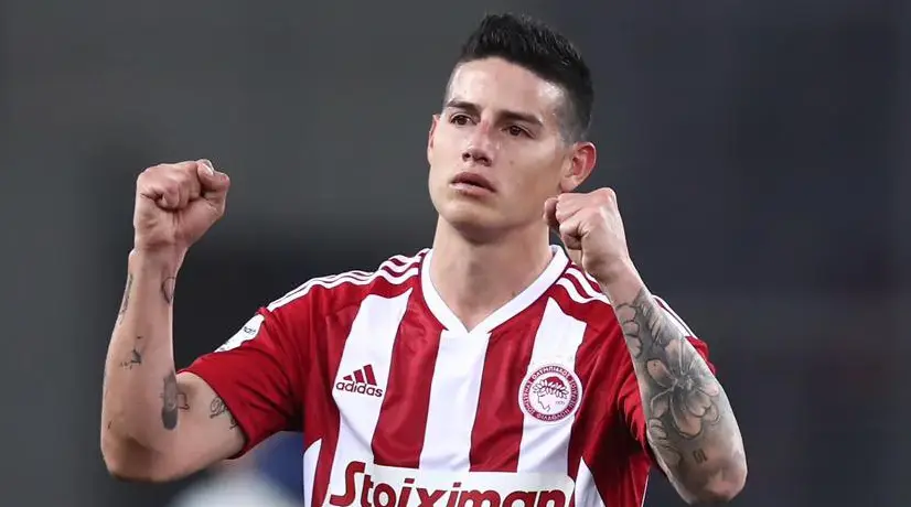 James Rodríguez und sein Fußball fielen