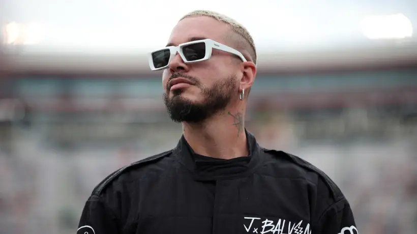 J Balvin está regalando un iPhone 15 pro: Esta es la curiosa forma de participar