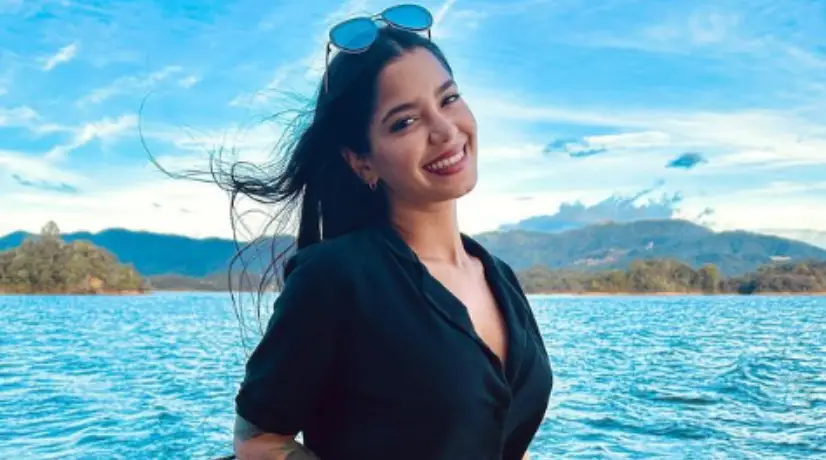 Jenn Muriel sorprende con sus increíbles atuendos para el concierto de Karol G