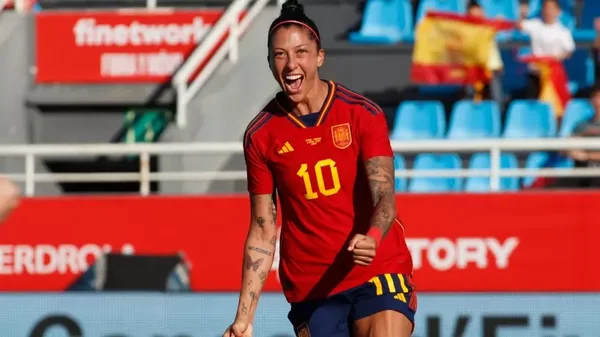 Jenni Hermoso y Luis Rubiales rompieron el silencio tras controversial beso en premiación