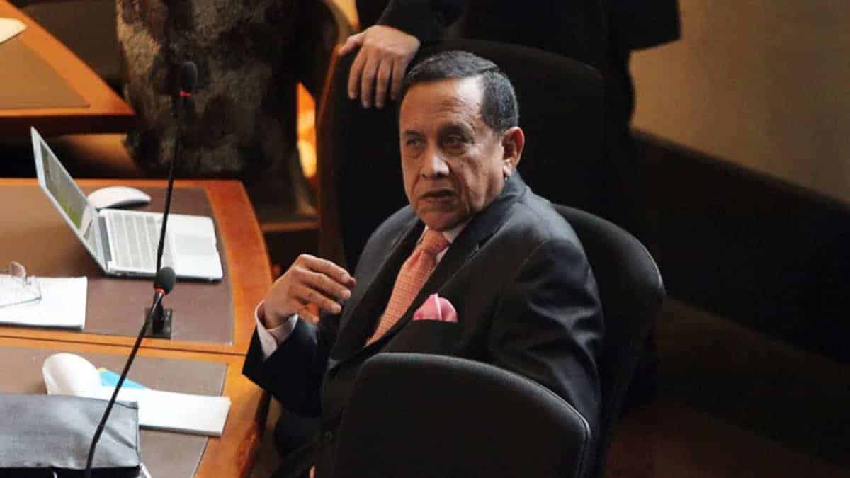 JEP ordena a general Maza Márquez comparecer por exterminio a la UP