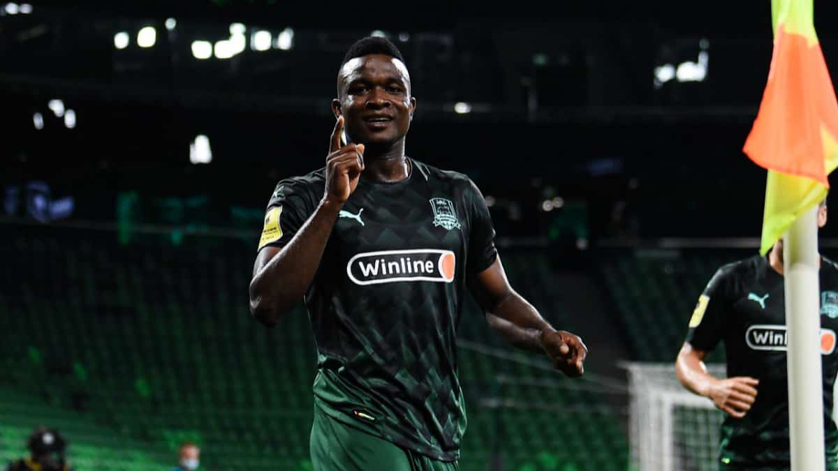 Jhon Córdoba scored 4 goals in Russia and arrives on fire for the Colombian National Team