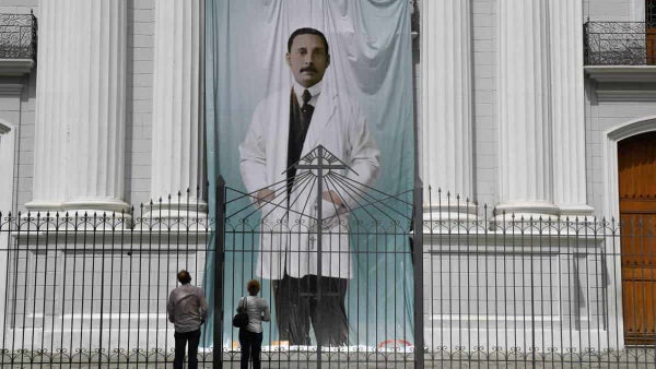 El 'médico de los pobres' José Gregorio Hernández será beatificado en abril
