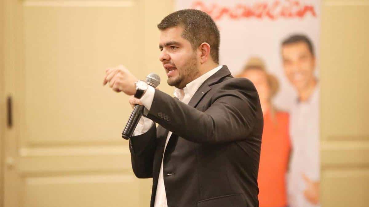 Corte Suprema investiga a Julián Bedoya por su título de abogado