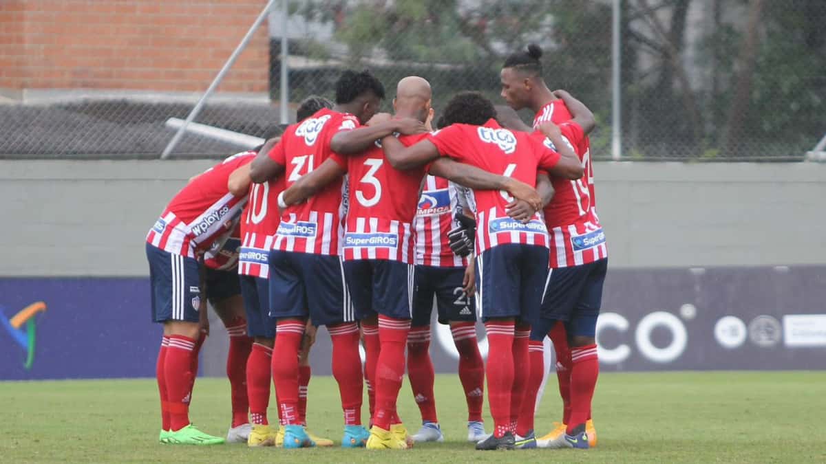 Junior deberá ganar en las dos últimas fechas para asegurar su clasificación.