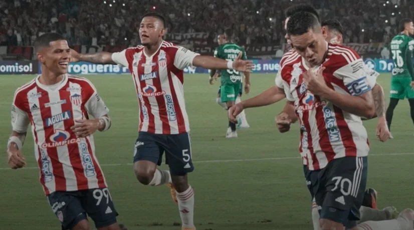 Junior apretó el cuadrangular A y se jugará la vida en la última fecha; contundente victoria ante Cali