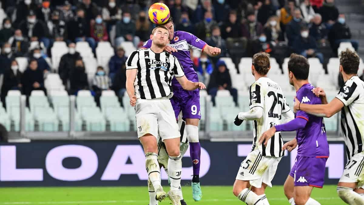 Dusan Vlahovic, cerca de fichar por la Juventus de Juan Guillermo Cuadrado
