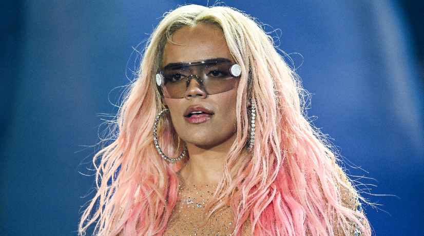 Karol G rompió en llanto luego de sufrir problemas técnicos durante un 'show' en Guatemala: video