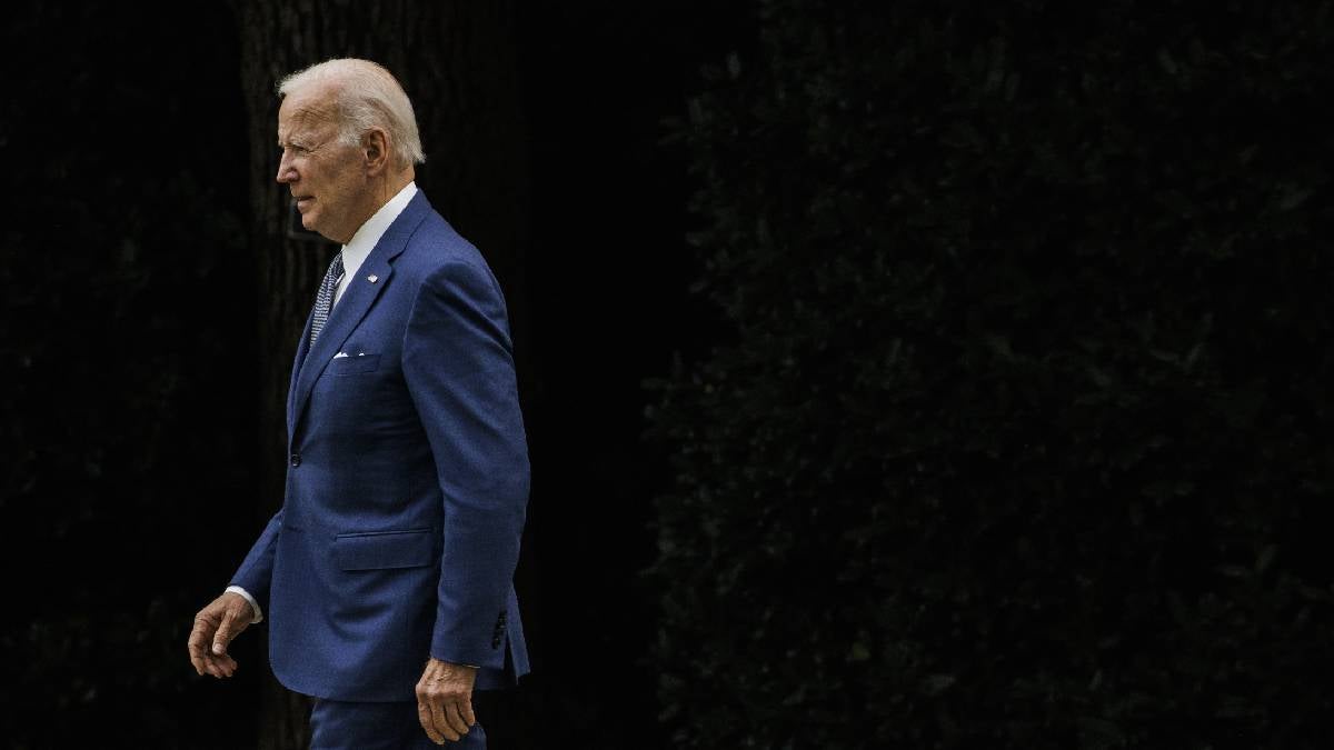 ¿La edad de Joe Biden comienza a volverse un problema?
