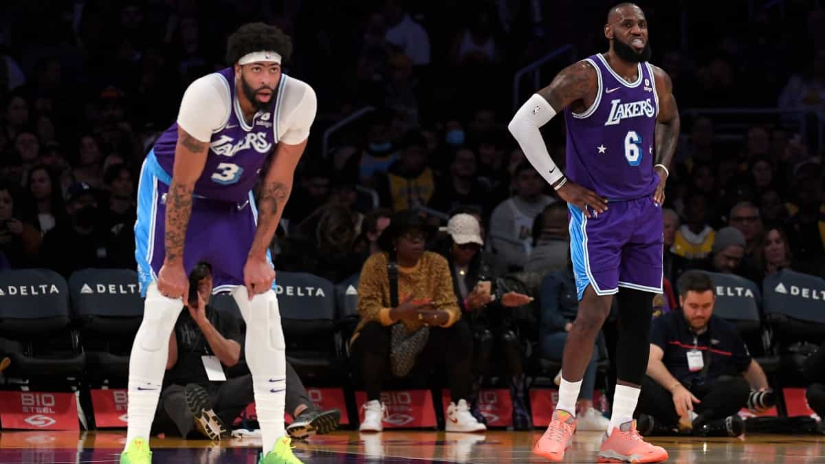 Los Angeles Lakers y LeBron James, eliminados playoffs NBA