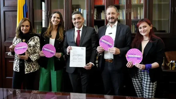 Licencia menstrual: la iniciativa que busca garantizar bienestar de las mujeres, pero genera debate en empleadores