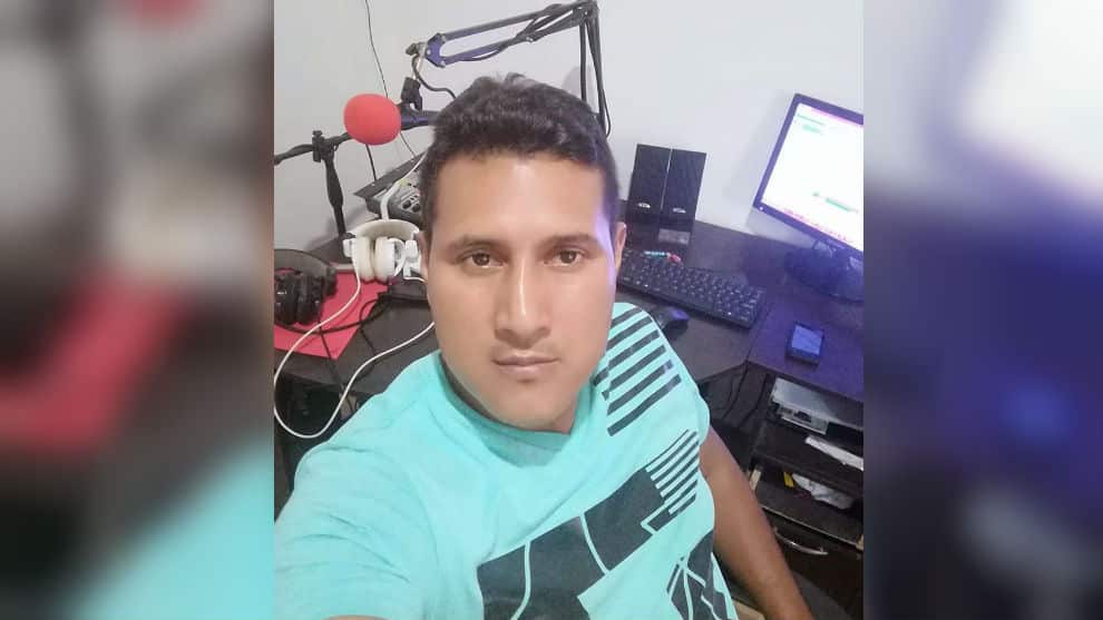 El periodista y locutor Javier Córdoba Chaguendo fue asesinado por un sicario en Tumaco. Foto: @UEenColombia