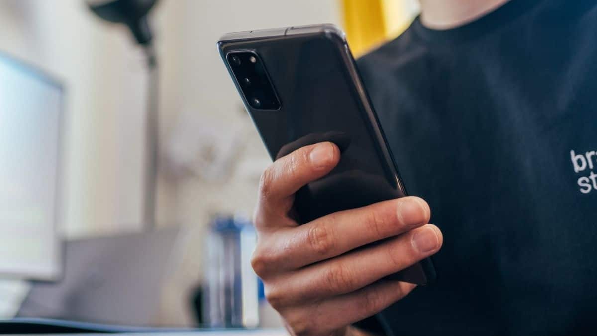 Los celulares Android se devalúan más rápido que los iPhone