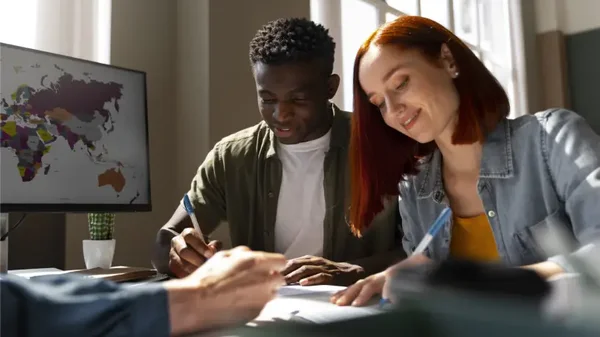 La diversidad lingüística en cifras: estos son los 10 idiomas más hablados del mundo