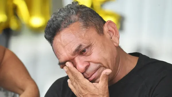 Luis Manuel Díaz habló de su secuestro y rompió en llanto al relatar su experiencia Luis Manuel Díaz habló de su secuestro y rompió en llanto al relatar su experiencia