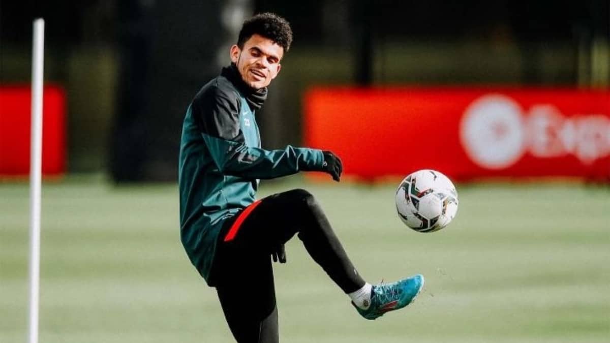 Luis Díaz, lujos en entrenamiento del Liverpool