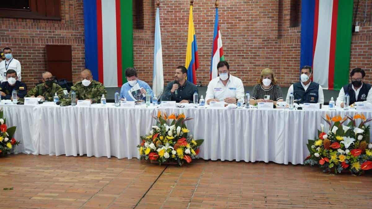 Descartan atentado terrorista en explosión de granada en Cali