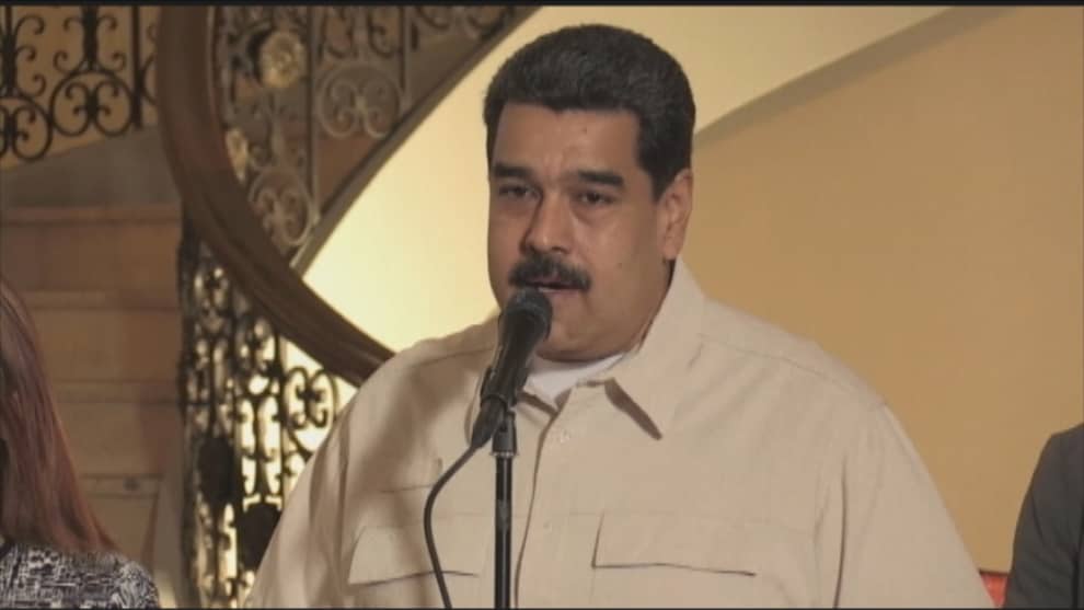 Maduro convoca ejercicios militares para mediados de febrero