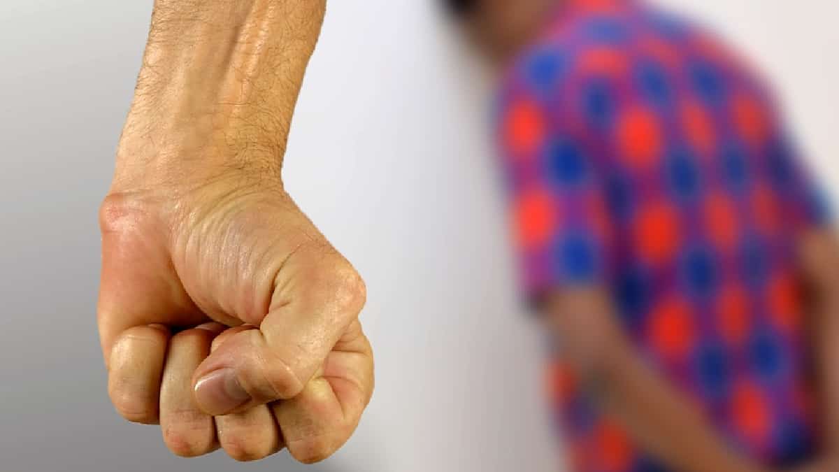 Niño sufrió quemaduras de tercer grado durante castigo infringido por su madre