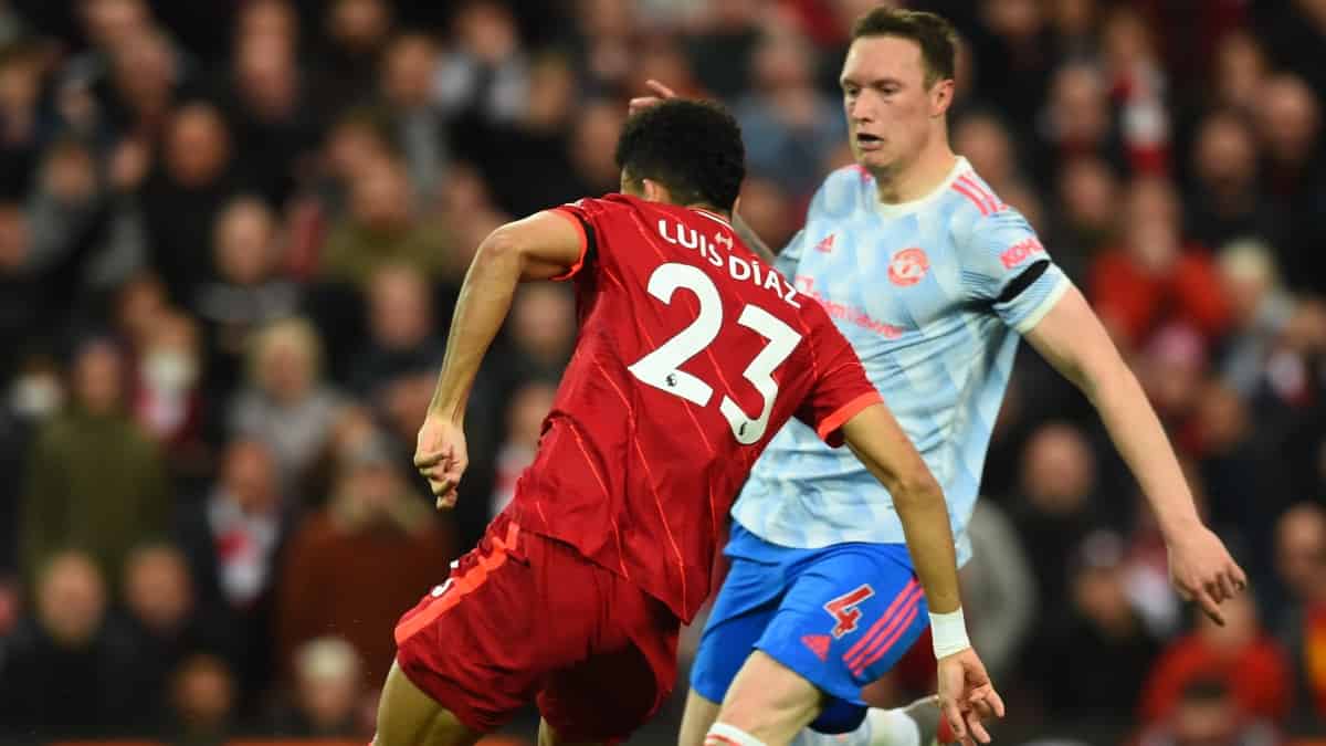 Foto: @LFC Manchester United hizo cambios en su sector de fichajes
