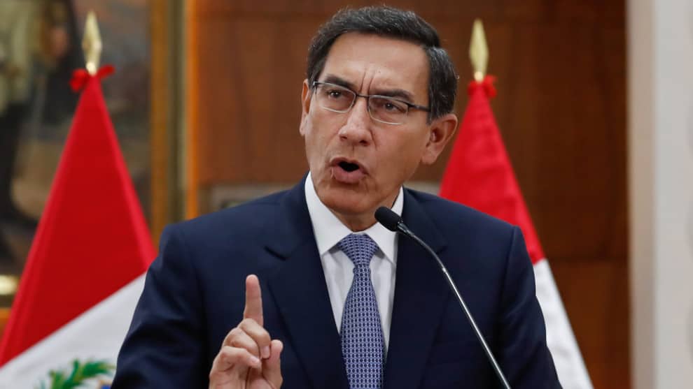 El Congreso no acató el llamado de Martín Vizcarra.