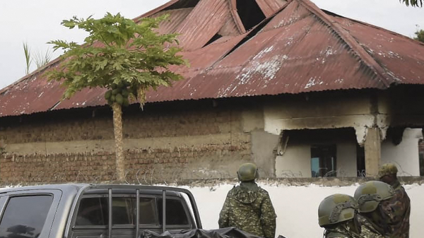 Masacre en escuela secundaria de Uganda deja 41 personas muertas: esto es lo que se sabe