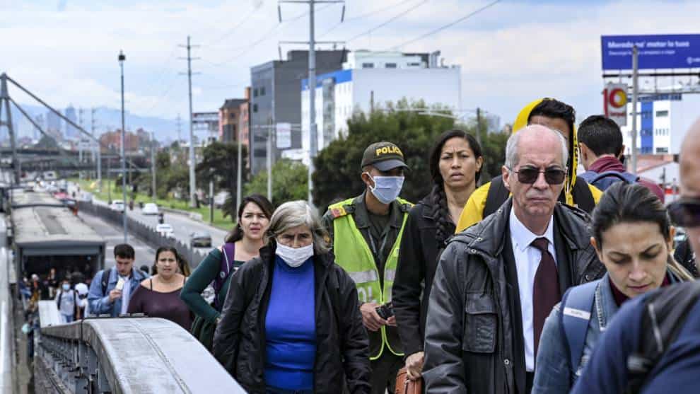 Suben a 54 los casos de coronavirus en Colombia