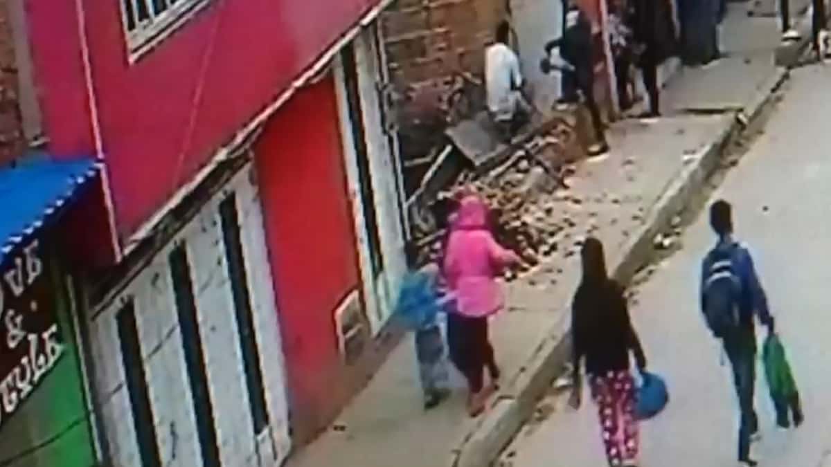 Recién nacida fue abandonada por sus hermanos