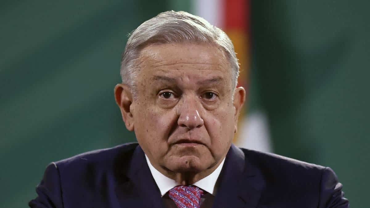 Presidente de México se recupera de covid-19