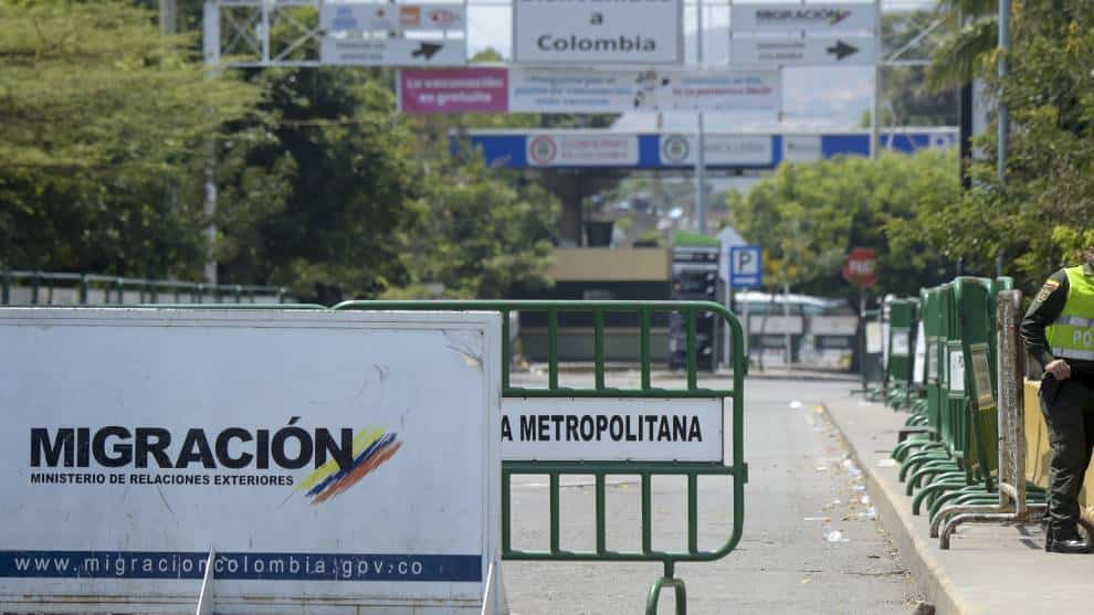 Colombia cerró puntos fronterizos con Venezuela por elecciones
