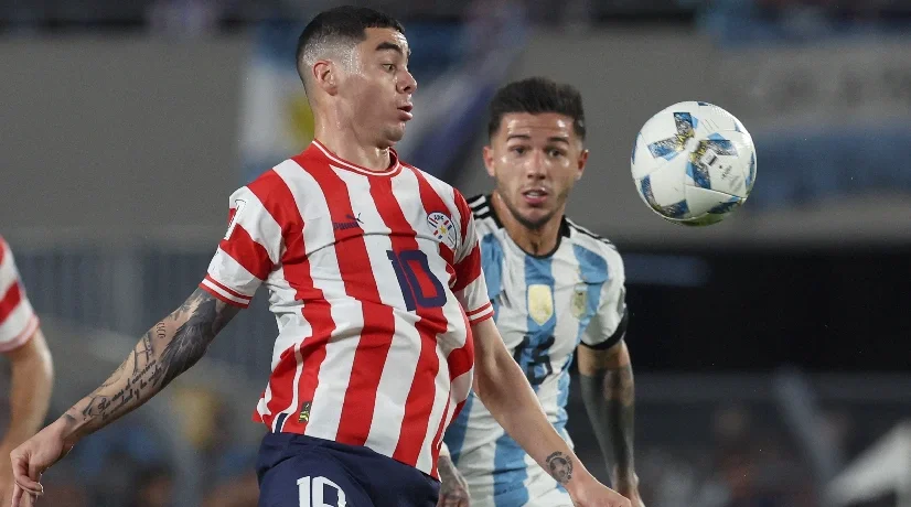 Miguel Almirón y Gustavo Gómez, los líderes de Paraguay para enfrentar a la Selección Colombia