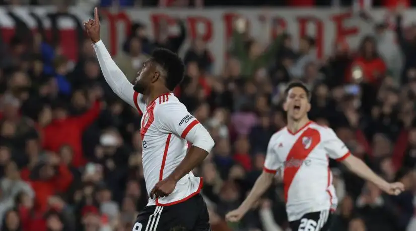 Miguel Ángel Borja, el hombre que pone a soñar a River Plate: golazo contra Pachuca