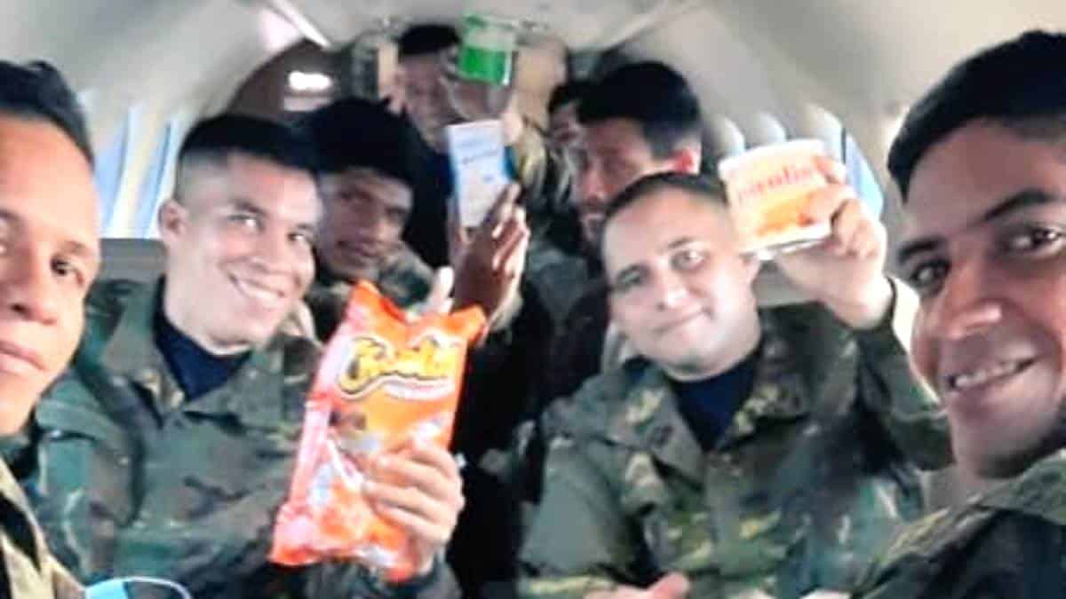 Foto: @javiertarazona (Twitter) Ocho militares venezolanos secuestrados por disidencias ya están libres