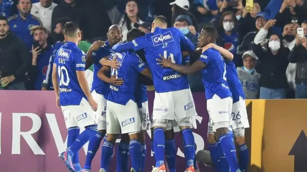 Prensa de Brasil se refirió al 'pasado oscuro' que tuvo Millonarios: polémico historial Prensa de Brasil se refirió al 'pasado oscuro' que tuvo Millonarios: polémico historial