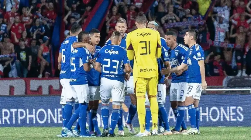 Millonarios 'cambiará de piel' para 2024: fotos del diseño que se filtró en redes sociales