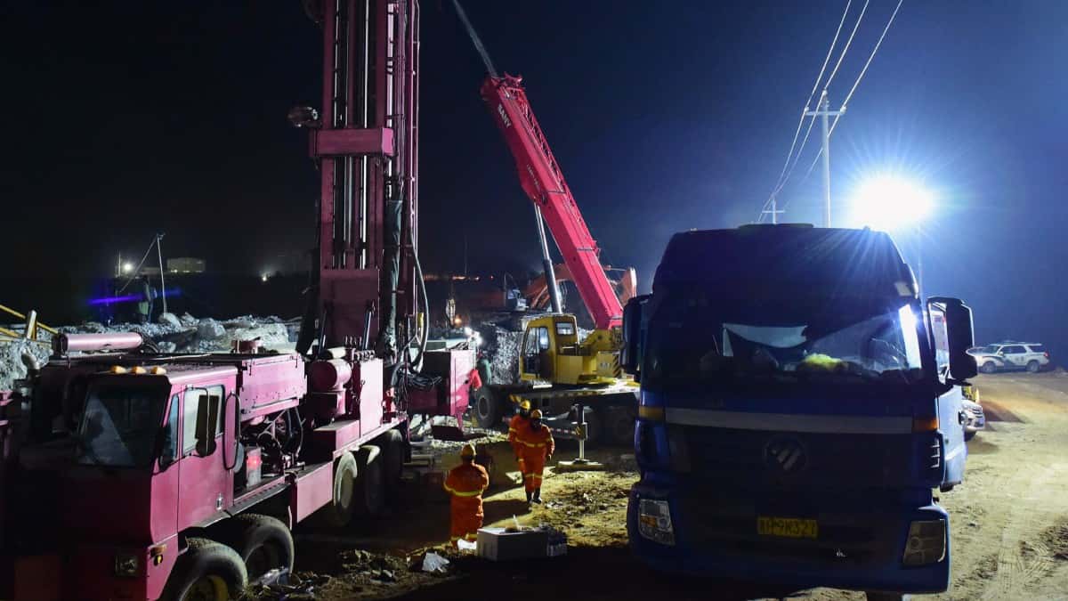 Mineros atrapados en China