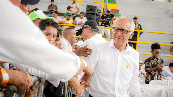 Guillermo Jaramillo, ministro de Salud, comunicó que buscará reunirse con los directivos de Compensar EPS