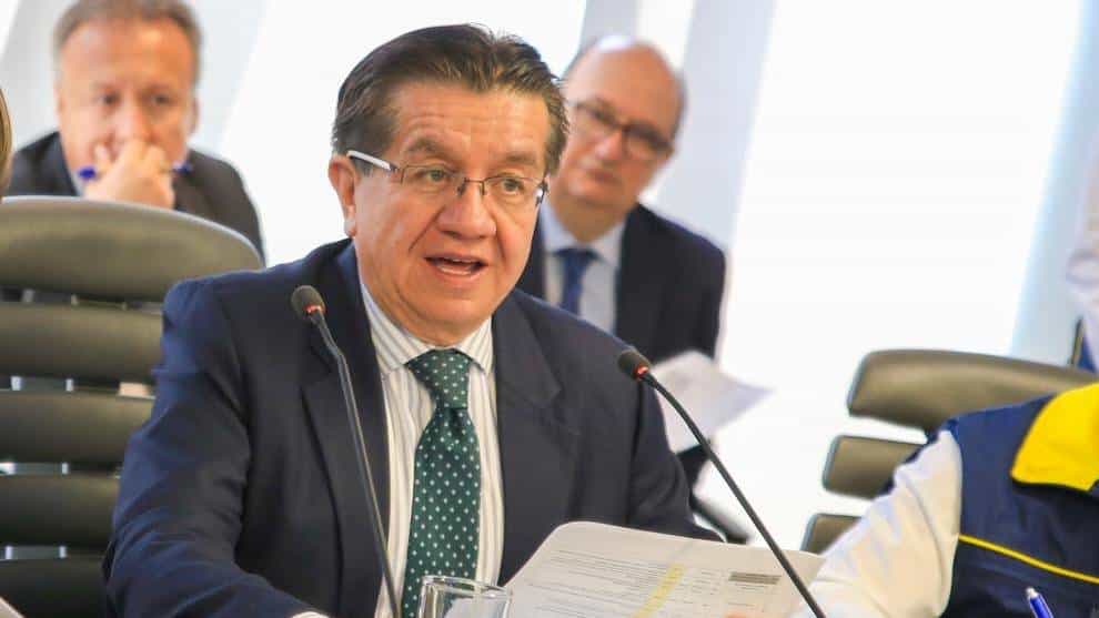 Foto: Ministerio de Salud Minsalud explica medida de aislamiento para viajeros que lleguen a Colombia