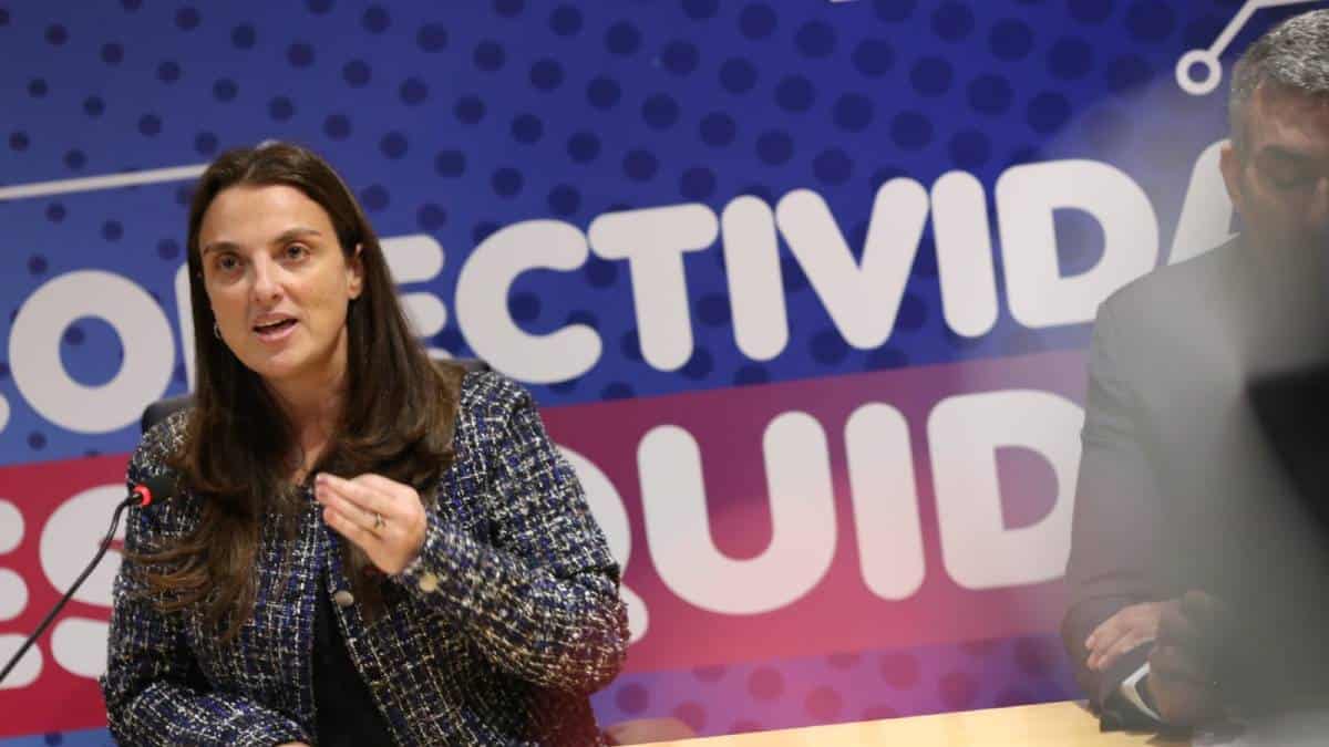 Foto: @karenabudi - Twitter / Ministra de las TIC