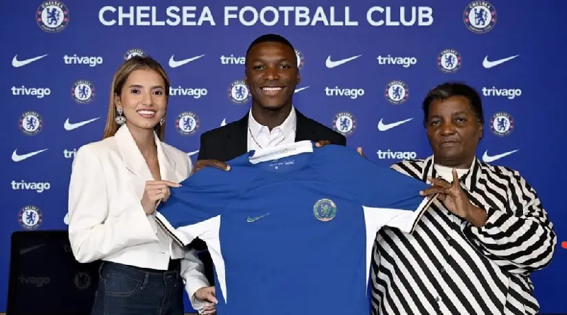 Moisés Caicedo y su historia al éxito