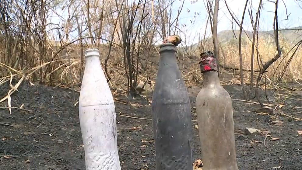 Voluntarios de limpieza encontraron bombas molotov en cerros tutelares de Cali
